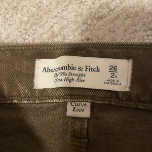 Abercrombie 90s Straight Jean